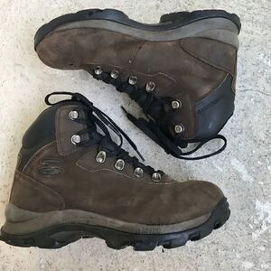 Hi-Tec hiking boots
